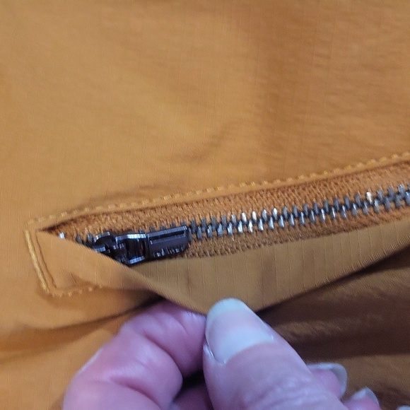 ATHLETA Burnt Orange Trekkie North Nylon Short - Plus Size 24 - Picture 9 of 13